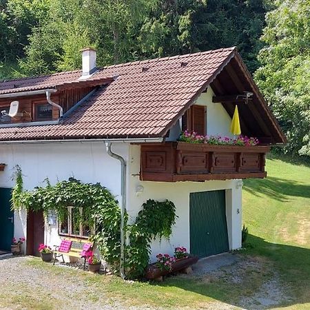 Ferienwohnung Nadine Egger Himmelberg Exteriör bild