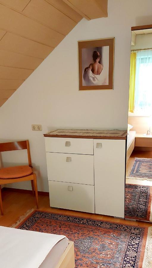 Ferienwohnung Nadine Egger Himmelberg Rum bild